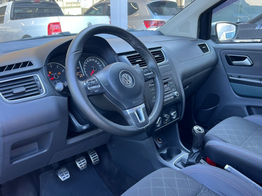 volkswagen fox 1.6 mi prime 8v flex 4p manual gasolina 20133