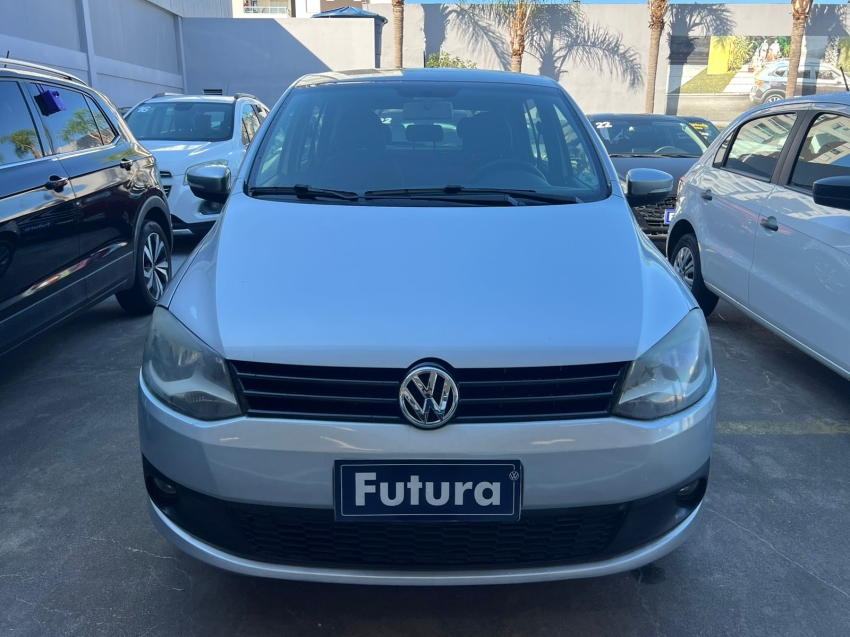 volkswagen fox 1.6 mi prime 8v flex 4p manual gasolina 20131