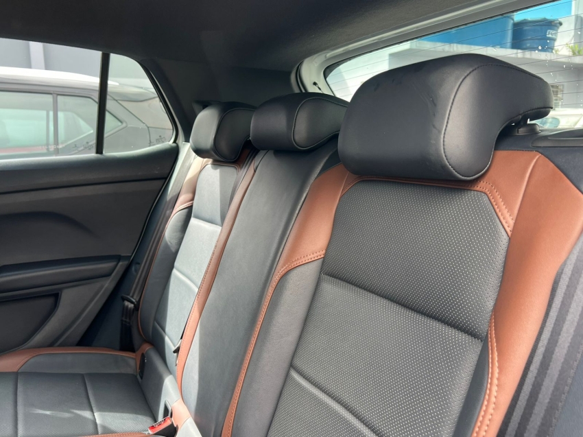 volkswagen t-cross 1.0 200 tsi total flex comfortline automatico gasolina 4p 202010