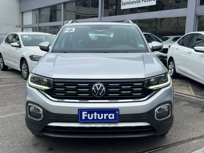 volkswagen t-cross 1.4 250 tsi total flex highline automatico gasolina 4p 20231