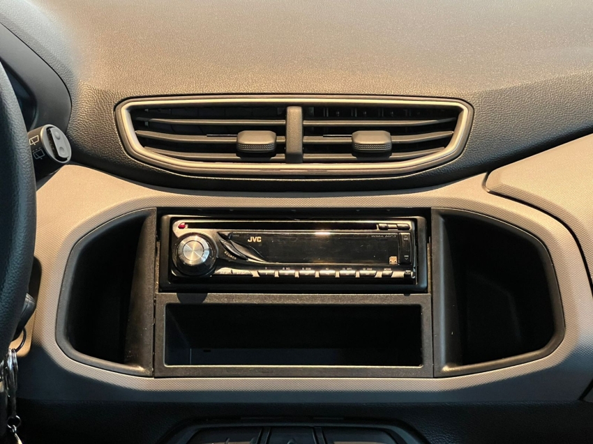 chevrolet onix 1.0 mpfi ls 8v flex 4p manual gasolina 20167