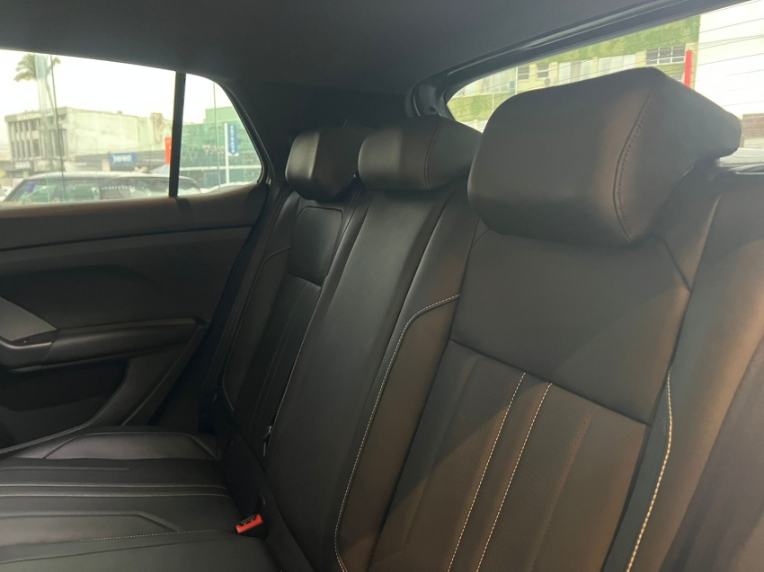 volkswagen t-cross 1.4 250 tsi total flex highline automatico gasolina 4p 202510