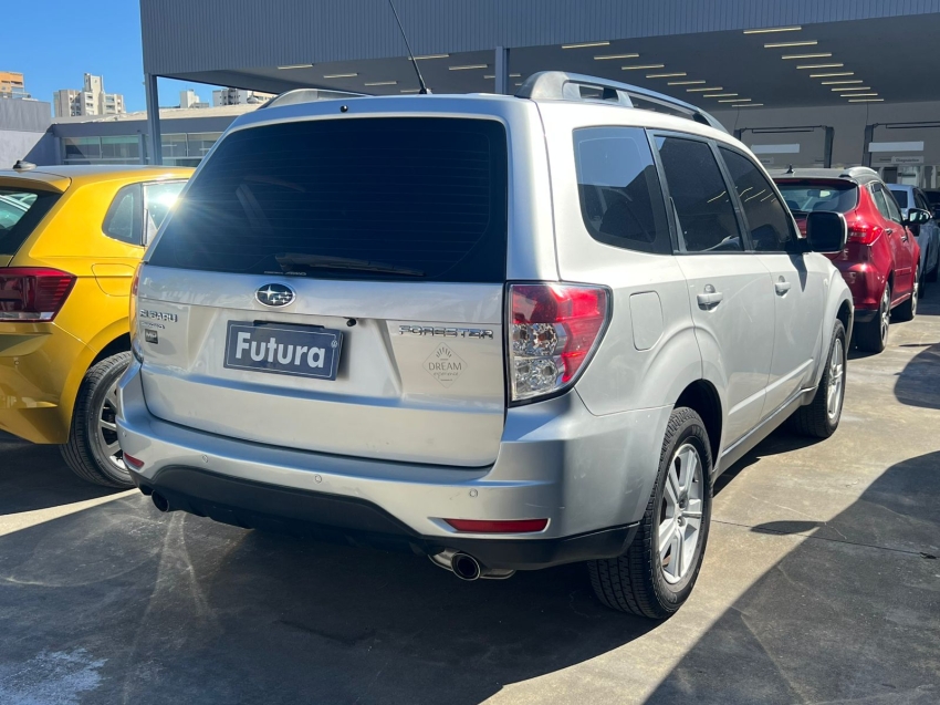 subaru forester 2.0 lx 4x4 16v gasolina 4p automatico 201011