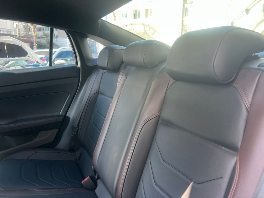 volkswagen virtus 1.0 200 tsi highline automatico gasolina 4p 202310