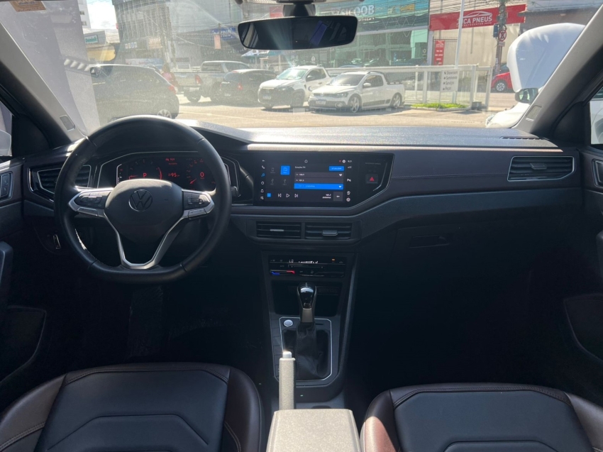 volkswagen virtus 1.0 200 tsi highline automatico gasolina 4p 20235