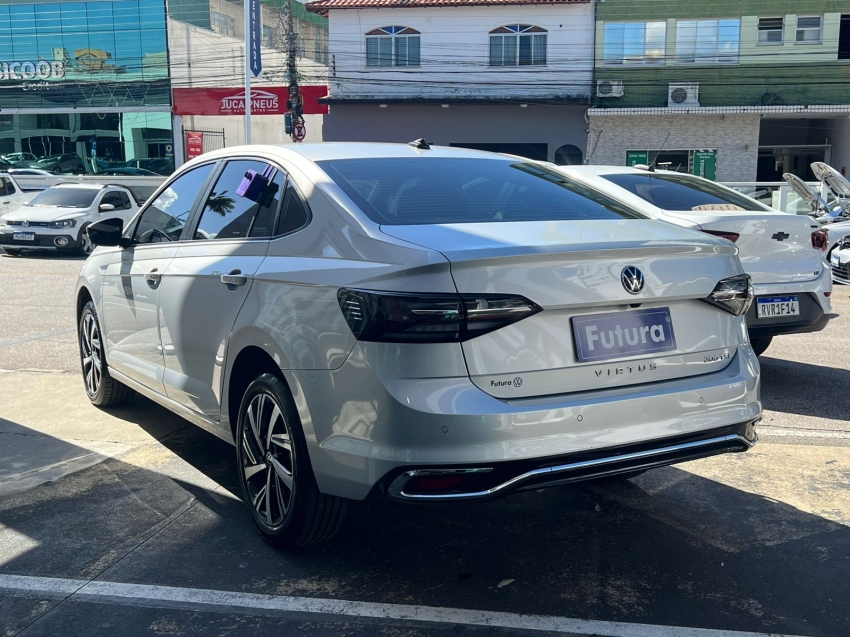volkswagen virtus 1.0 200 tsi highline automatico gasolina 4p 202311