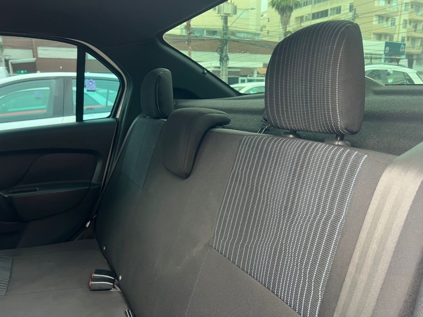 renault logan 1.0 12v sce flex life manual gasolina 4p 202110