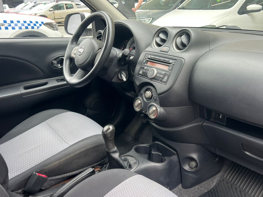 nissan march 1.6 sv 16v flex 4p manual gasolina 20149