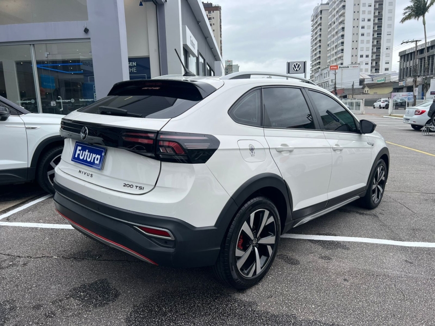 volkswagen nivus 1.0 200 tsi total flex highline automatico gasolina 4p 202113