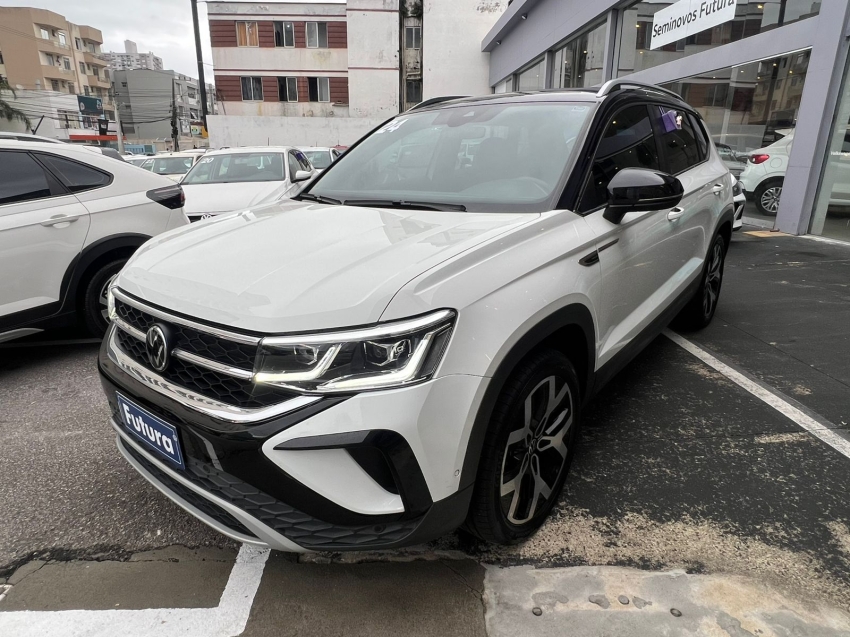 volkswagen taos 1.4 250 tsi total flex highline automatico gasolina 4p 2024