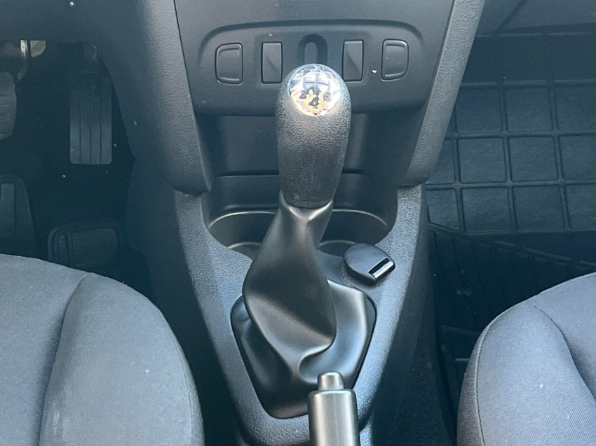 renault sandero 1.0 expression 16v flex 4p manual 20167