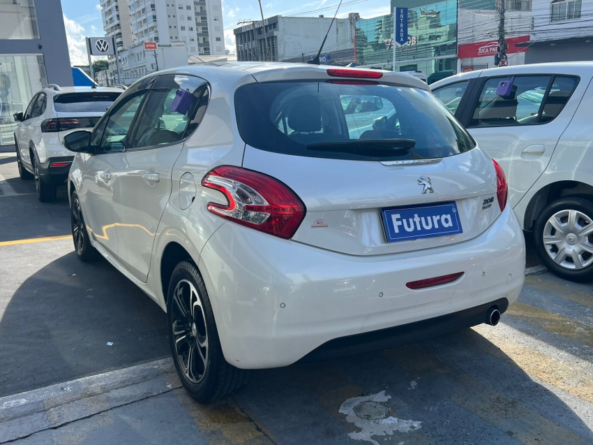 peugeot 208 1.6 griffe 16v flex 4p automatico gasolina 201511
