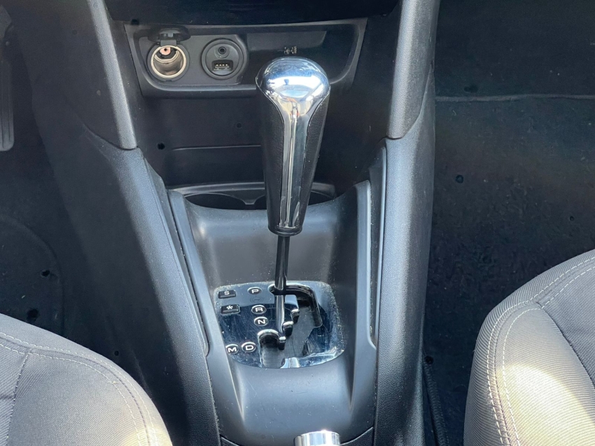 peugeot 208 1.6 griffe 16v flex 4p automatico gasolina 20158