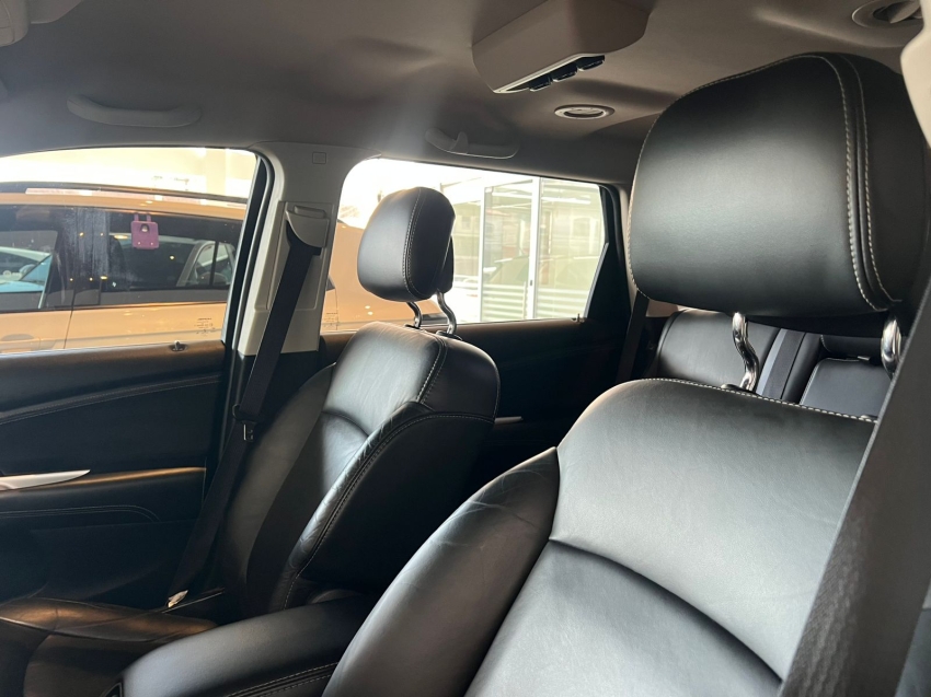 dodge journey 3.6 sxt v6 gasolina 4p automatico 20154