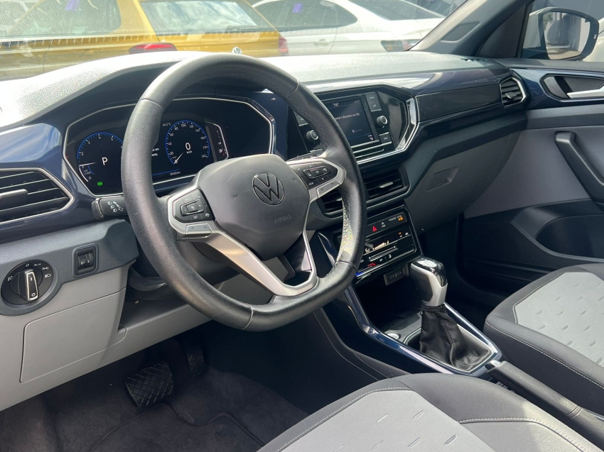 volkswagen t-cross 1.0 200 tsi total flex comfortline automatico gasolina 4p 20233