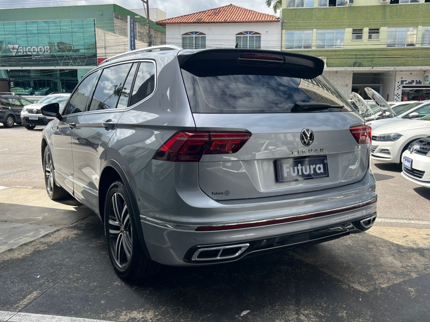 volkswagen tiguan 2.0 300 tsi gasolina allspace r-line automatico 4p 202412