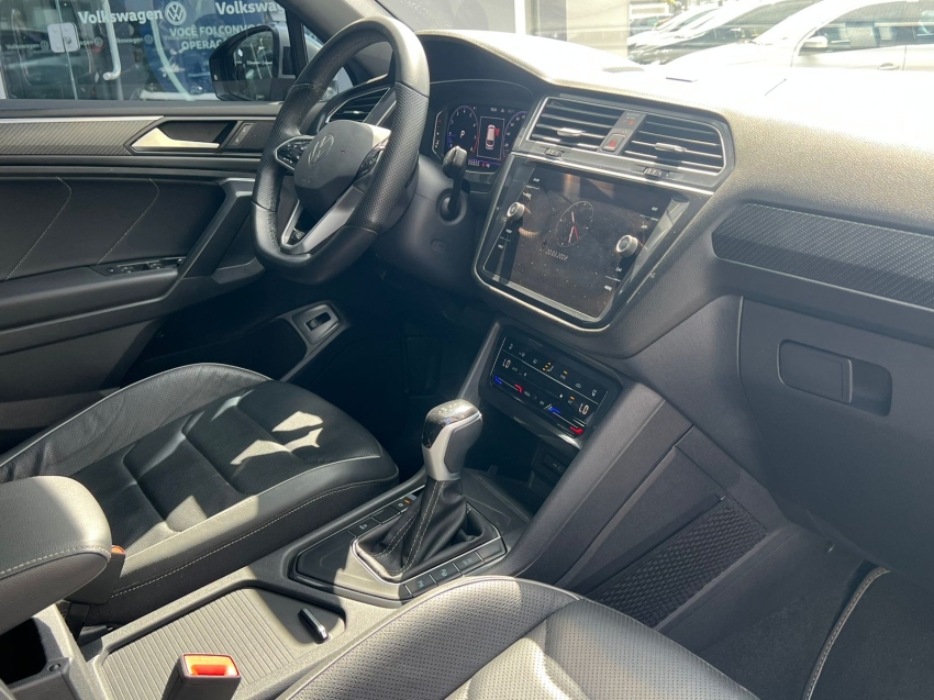 volkswagen tiguan 2.0 300 tsi gasolina allspace r-line automatico 4p 20249