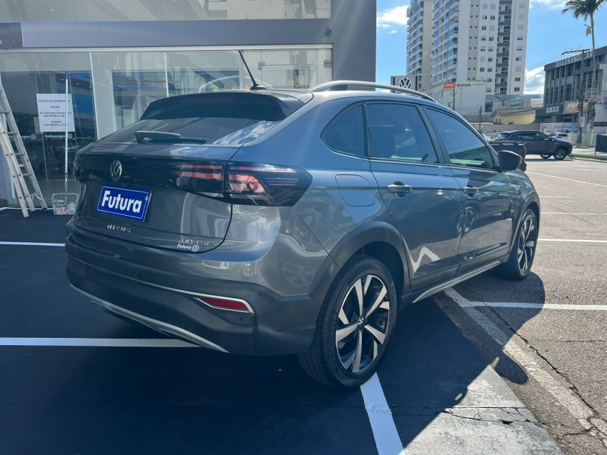 volkswagen nivus 1.0 200 tsi total flex highline automatico gasolina 4p 202211