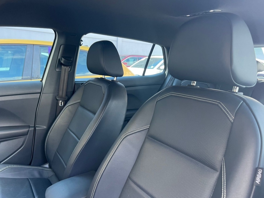 volkswagen t-cross 1.4 250 tsi total flex highline automatico gasolina 4p 20234