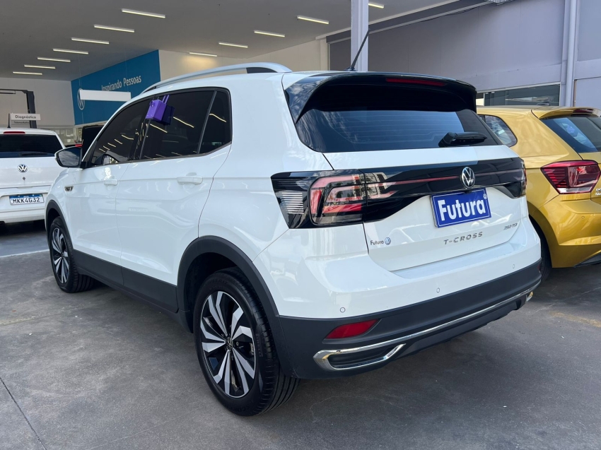 volkswagen t-cross 1.4 250 tsi total flex highline automatico gasolina 4p 202313