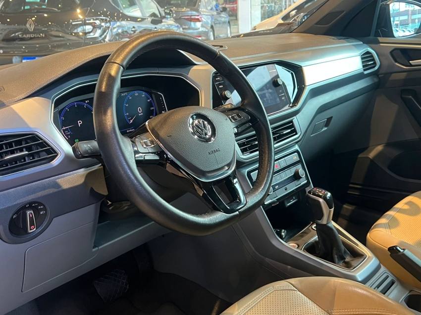 volkswagen t-cross 1.0 200 tsi total flex comfortline automatico 4p 20203