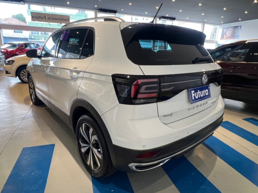 volkswagen t-cross 1.4 250 tsi total flex highline automatico 4p 202111