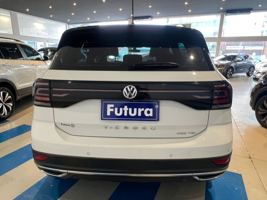 volkswagen t-cross 1.4 250 tsi total flex highline automatico 4p 202112