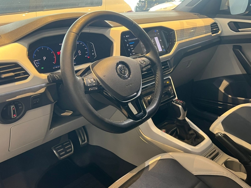 volkswagen t-cross 1.4 250 tsi total flex highline automatico 4p 20213