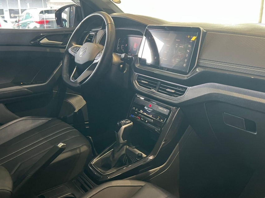 volkswagen t-cross 1.4 250 tsi total flex highline automatico gasolina 4p 20258