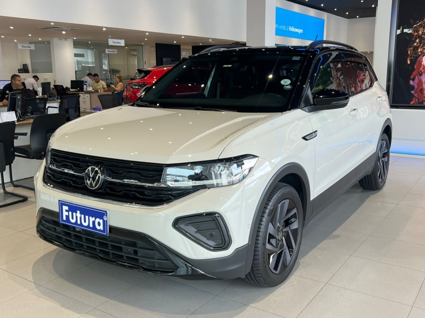 volkswagen t-cross 1.4 250 tsi total flex highline automatico gasolina 4p 2025