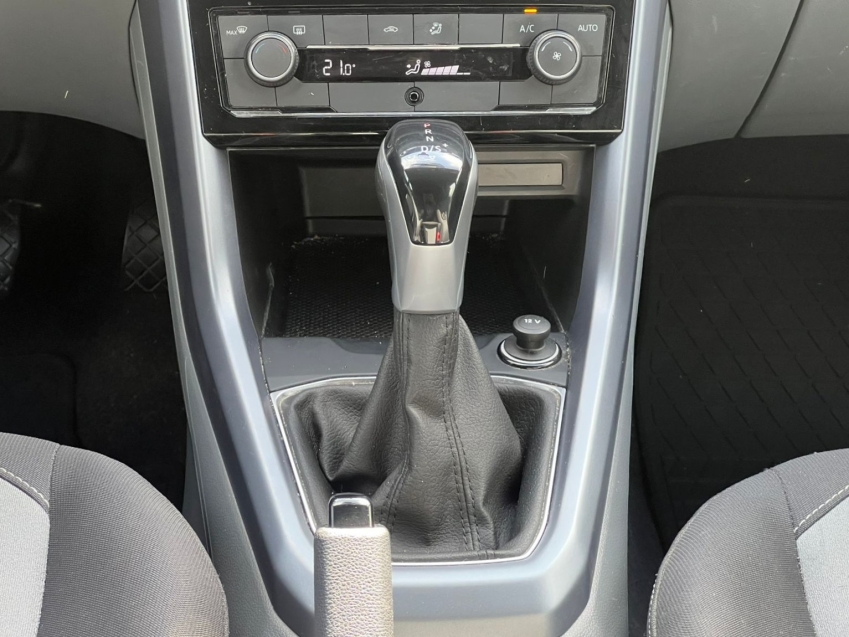 volkswagen t-cross 1.0 200 tsi total flex comfortline automatico 4p 20206