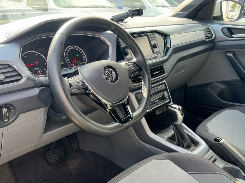 volkswagen t-cross 1.0 200 tsi total flex comfortline automatico 4p 20203