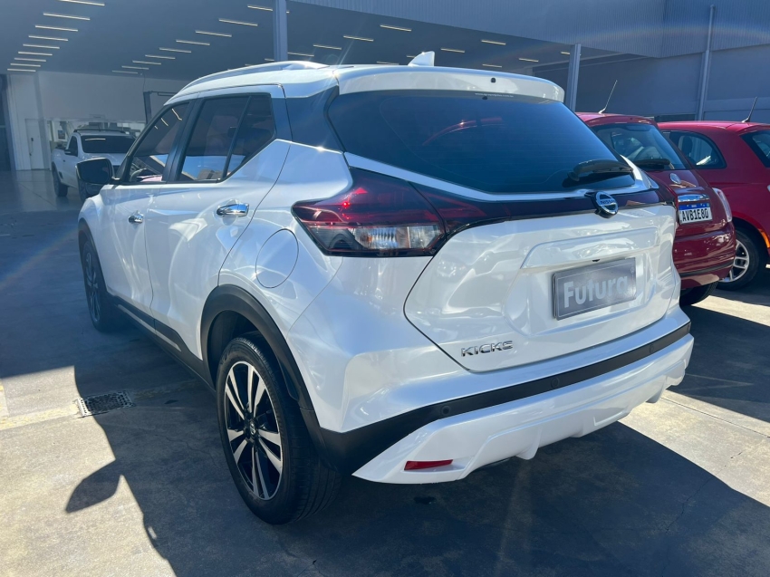nissan kicks 1.6 16v flexstart exclusive xtronic gasolina 4p automatico 202211