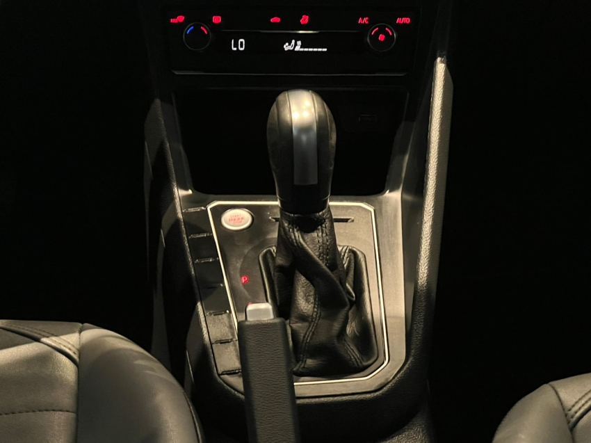 volkswagen nivus 1.0 200 tsi total flex highline automatico 4p 20217