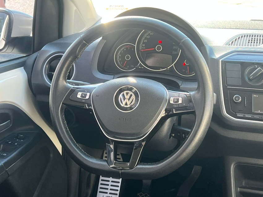 volkswagen up 1.0 tsi move 12v flex 4p manual 20195