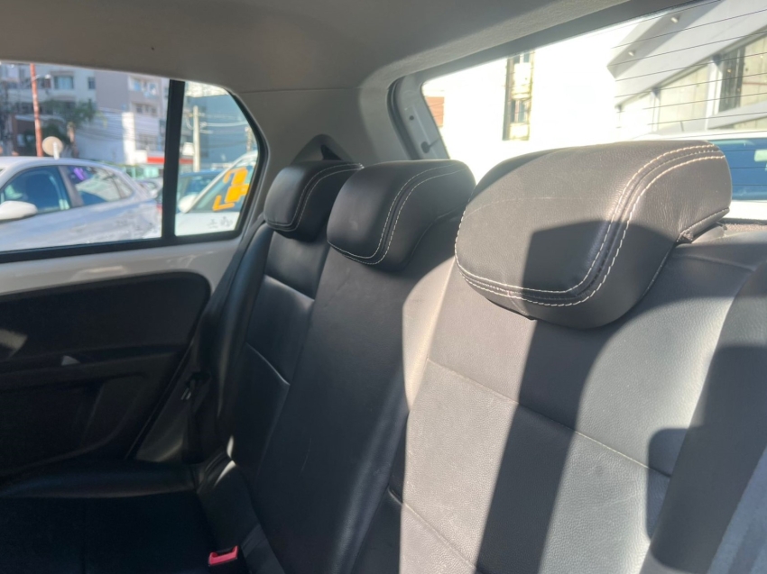 volkswagen up 1.0 tsi move 12v flex 4p manual 201910