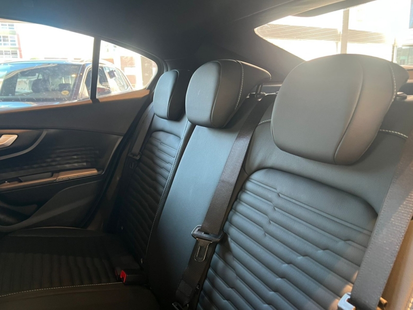 fiat fastback 1.3 turbo 270 flex limited edition at6 4p automatico 202510