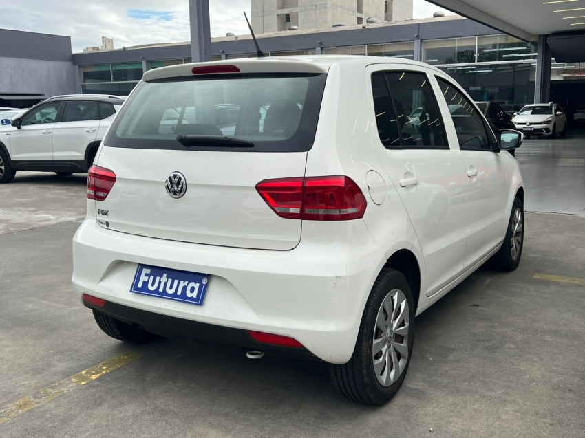 volkswagen fox 1.0 mpi trendline 12v flex 4p manual 201713