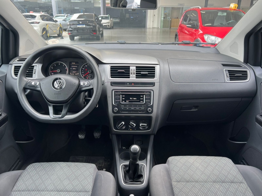 volkswagen fox 1.0 mpi trendline 12v flex 4p manual 20174