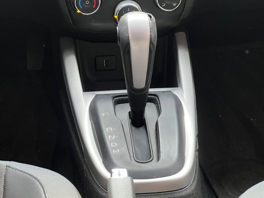 chevrolet onix 1.4 mpfi activ 8v flex 4p automatico 20196