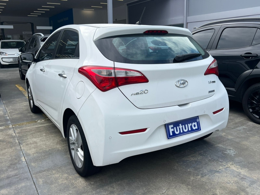 hyundai hb20 1.6 premium 16v flex 4p automatico 201511