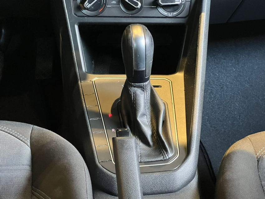 volkswagen nivus 1.0 200 tsi total flex comfortline automatico gasolina 4p 20227