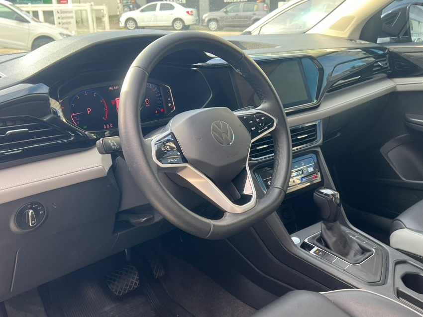 volkswagen taos 1.4 250 tsi total flex comfortline automatico gasolina 4p 20243