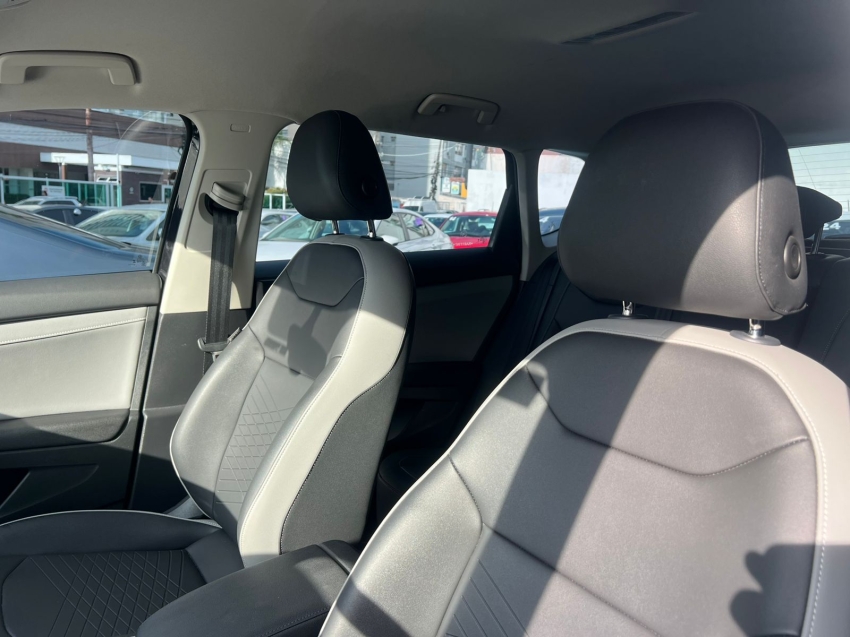 volkswagen taos 1.4 250 tsi total flex comfortline automatico gasolina 4p 20249