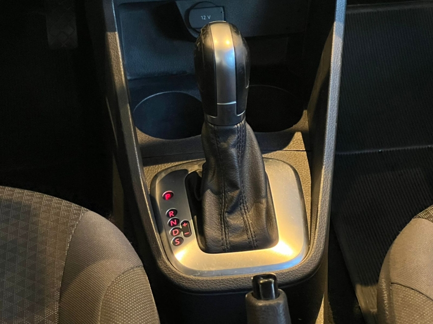 volkswagen gol 1.6 16v msi totalflex 4p automatico flex 20197