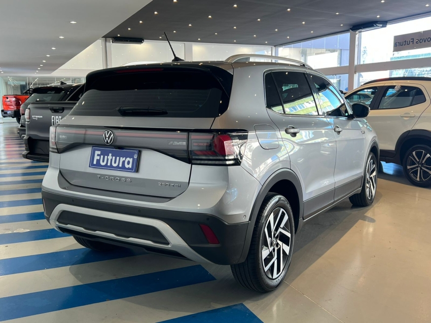 volkswagen t-cross 1.4 250 tsi total flex highline automatico 4p 202513