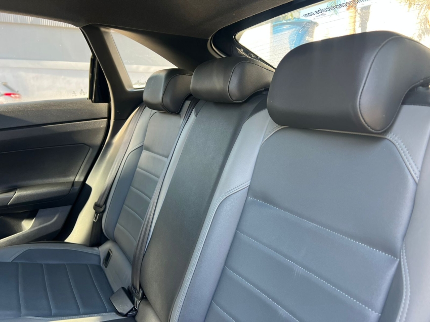 volkswagen nivus 1.0 200 tsi total flex highline automatico gasolina 4p 202110
