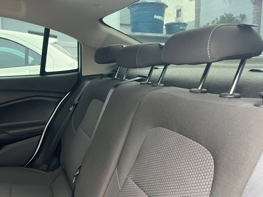 chevrolet onix 1.0 flex plus lt manual gasolina 4p 202310
