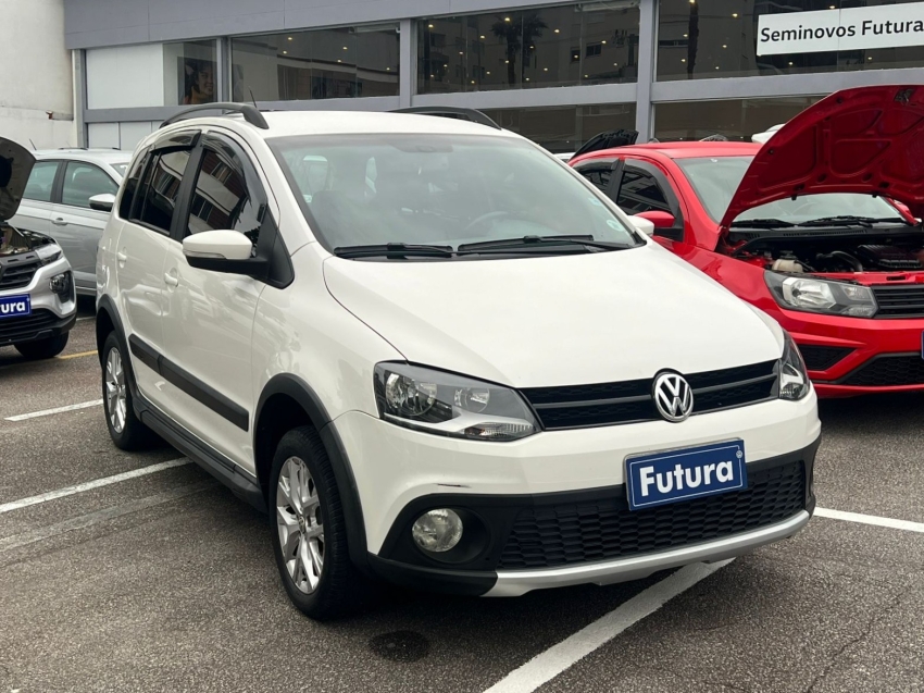 volkswagen space cross 1.6 mi 8v flex 4p manual gasolina 20142
