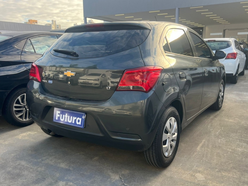 chevrolet onix 1.0 mpfi lt 8v flex 4p manual gasolina 201813